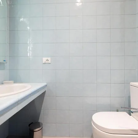 Modi, By Short Holidays Apartamento