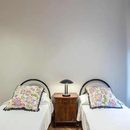 By Short Holidays 2 *