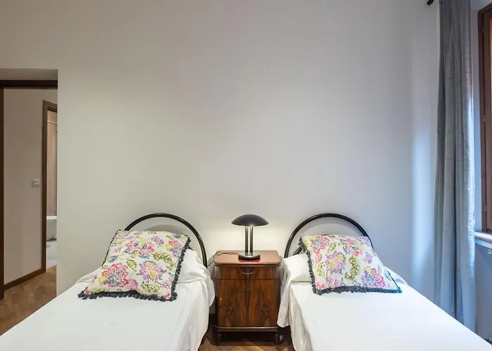 By Short Holidays 2 *