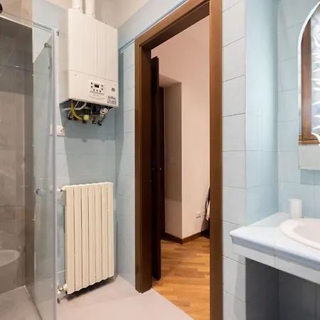 شقة By Short Holidays 2 بولونيا