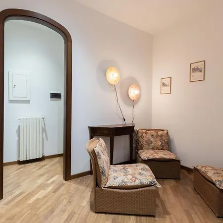 By Short Holidays 2 *